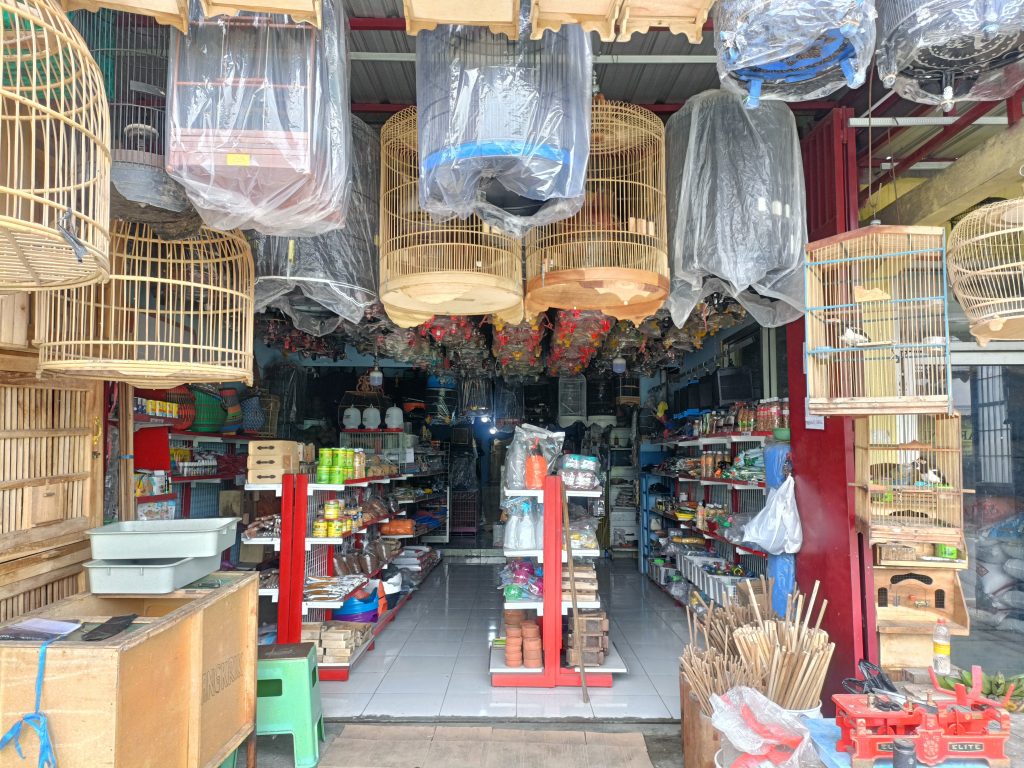 Warung Kopi di Jalan Ir Juanda: Saingan Rival Saat Citimall Datang